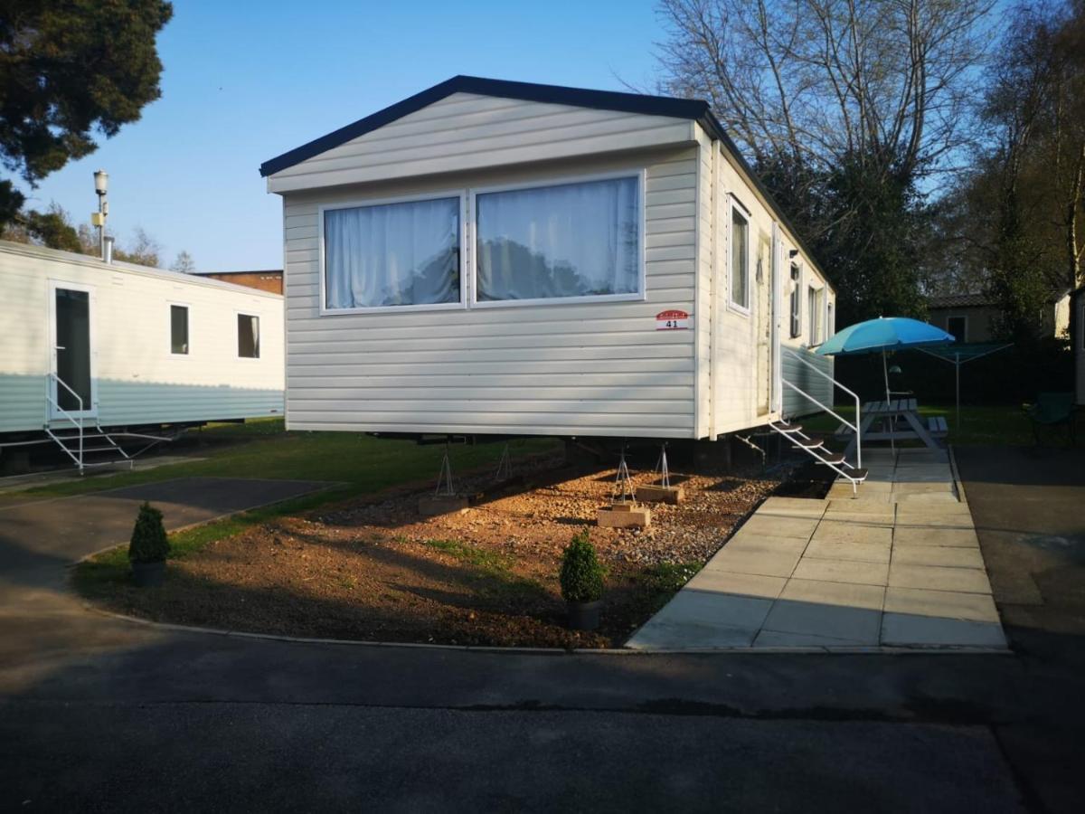 Willa 41 Orchard Bank, 3 Bed, Rockley Park Poole Zewnętrze zdjęcie